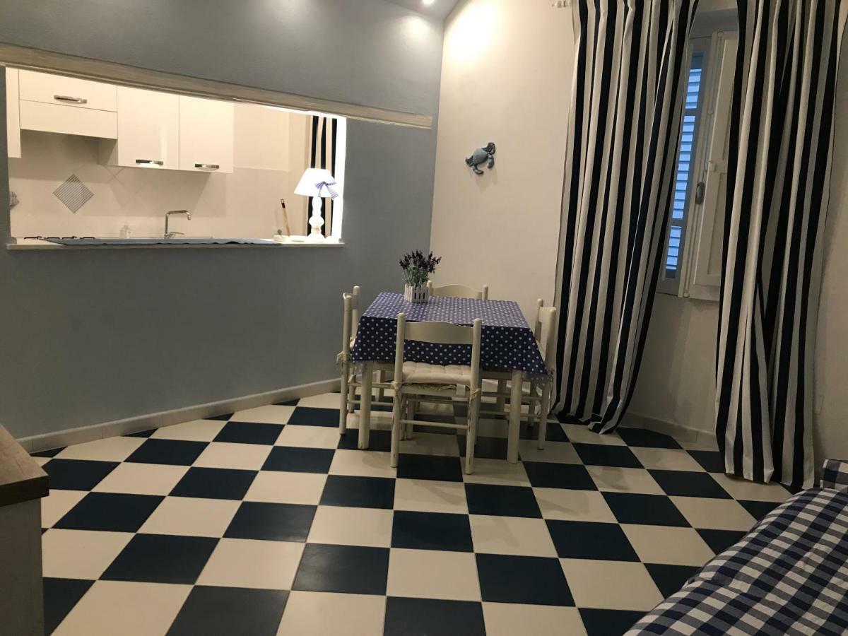 Light Blue Guest House Альгеро Екстер'єр фото